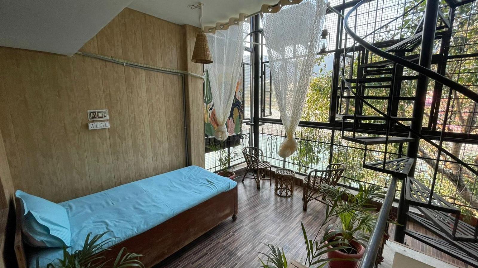 Yes Retreat Rishikesh Hotel Exterior photo